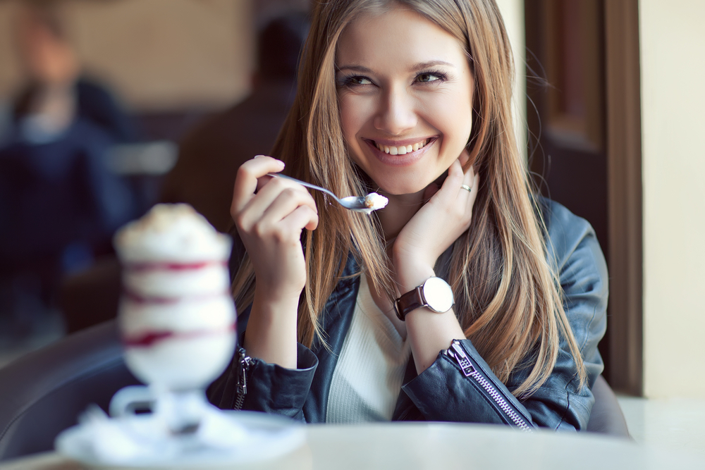 女性 チートデイ 【女性向け】チートデイのやり方とメニューを解説！【効果・カロリーなども】